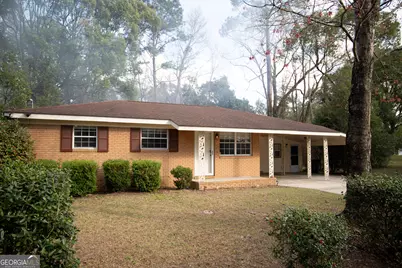 453 S S Palm Street, Jesup, GA 31546 - Photo 1