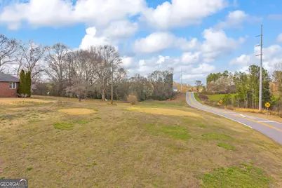 2299 Memorial Road, Bowersville, GA 30516 - Photo 5