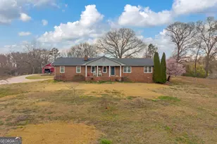 2299 Memorial Rd, Bowersville, GA 30516 - Photo 1