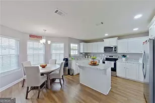 594 Pinehurst Dr, Blackshear, GA 31516 - Photo 7