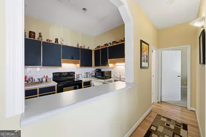 3060 Pharr Court North NW #APT 223, Atlanta, GA 30305 - Photo 9