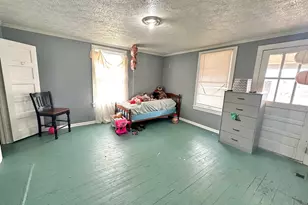 143 Willis Cir, Lagrange, GA 30241 - Photo 11