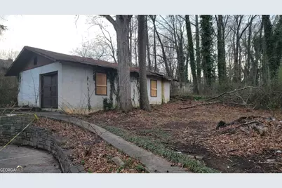 4585 Spring Valley Pkwy, College Park, GA 30349 - Photo 3