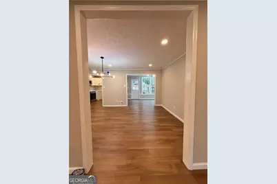 1055 Pinecrest Drive, Forest Park, GA 30297 - Photo 13