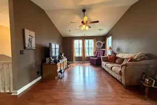607 W Cook Dr, Chatsworth, GA 30705 - Photo 13