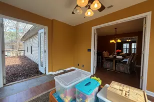 607 W Cook Dr, Chatsworth, GA 30705 - Photo 19
