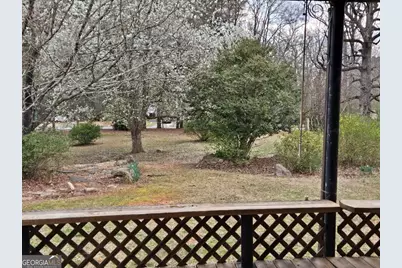 606 Viewpoint Drive, Jackson, GA 30233 - Photo 7