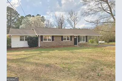 606 Viewpoint Drive, Jackson, GA 30233 - Photo 1