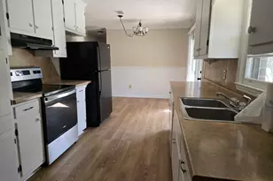 606 Viewpoint Dr, Jackson, GA 30233 - Photo 7