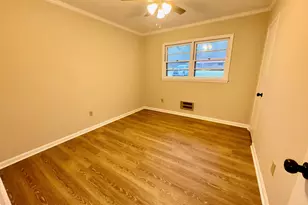 606 Viewpoint Dr, Jackson, GA 30233 - Photo 9