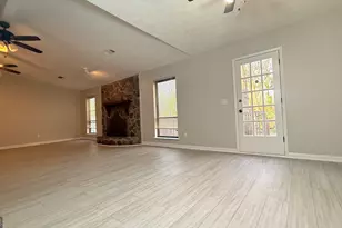 6928 Babbling Brook Dr, Rex, GA 30273 - Photo 9