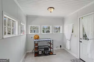 642 Greenwood St, Barnesville, GA 30204 - Photo 11