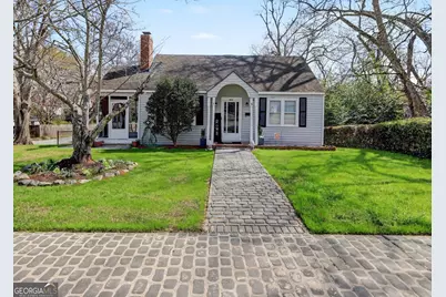 642 Greenwood Street, Barnesville, GA 30204 - Photo 1