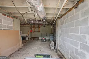 642 Greenwood St, Barnesville, GA 30204 - Photo 29