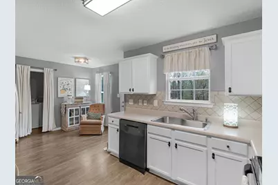 527 Gallantry Trail, McDonough, GA 30252 - Photo 9