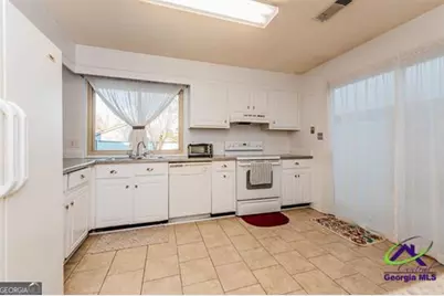 200 Atrium Court, Warner Robins, GA 31088 - Photo 19