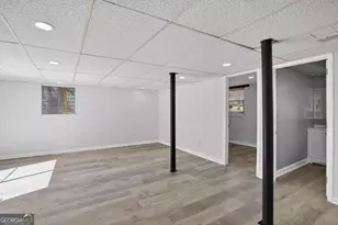 2717 Shelley Ln, Ellenwood, GA 30294 - Photo 9