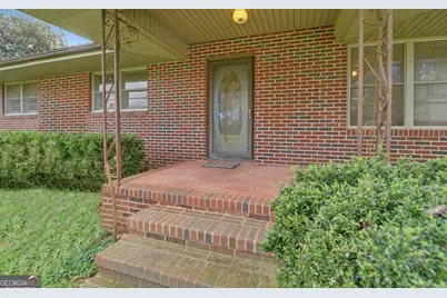 2023 Bowman Highway NW, Dewy Rose, GA 30634 - Photo 3