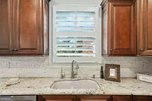 14710 Creek Club Dr, Alpharetta, GA 30004 - Photo 37