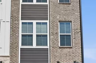 2631 Creekside Dr NW, Atlanta, GA 30318 - Photo 1