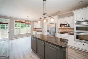 2113 SW Autumn Chase Dr, Stockbridge, GA 30281 - Photo 11