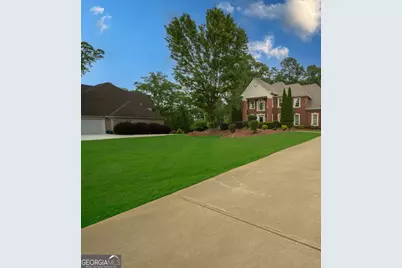 2113 SW Autumn Chase Drive, Stockbridge, GA 30281 - Photo 3