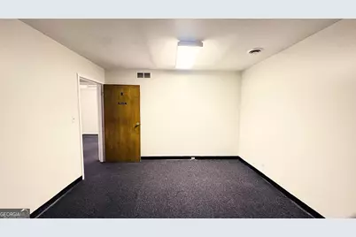 3594 Chamblee Tucker Road, Atlanta, GA 30341 - Photo 5