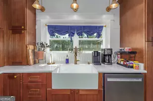 2110 Post Rd, Hazlehurst, GA 31539 - Photo 11