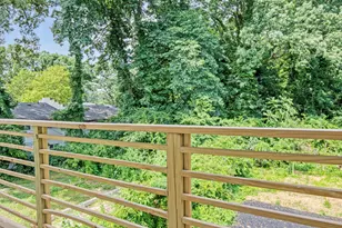 235 Candler Rd SE, Atlanta, GA 30317 - Photo 17