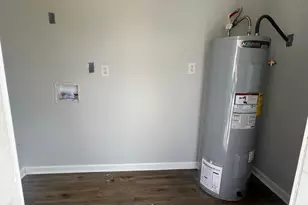 105 Robinhood Dr, Warner Robins, GA 31088 - Photo 23