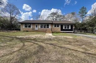 105 Robinhood Dr, Warner Robins, GA 31088 - Photo 5