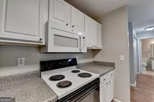 3655 Habersham Rd NE, Atlanta, GA 30305 - Photo 9