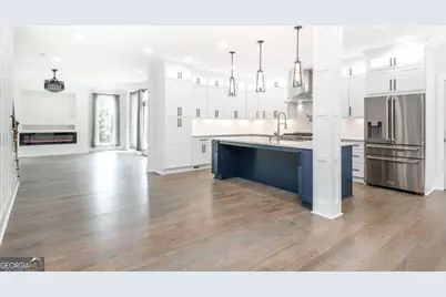 4056 Ashford Dunwoody Road NE, Brookhaven, GA 30319 - Photo 23