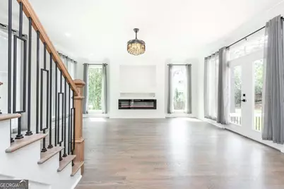 4056 Ashford Dunwoody Road NE, Brookhaven, GA 30319 - Photo 43
