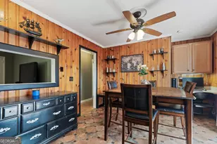 805 S West St, Greensboro, GA 30642 - Photo 15