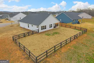 214 Franklin Hills Dr, Carnesville, GA 30521 - Photo 9