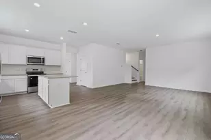 3072 Orwell Dr, Gainesville, GA 30507 - Photo 9