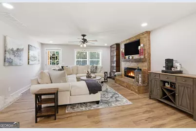 232 Stekoa Falls Road, Clayton, GA 30525 - Photo 5