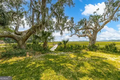 526 Old Mission Road, Brunswick, GA 31525 - Photo 5