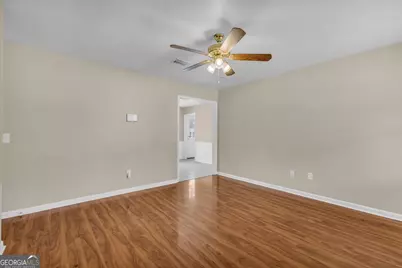 121 Deerwood Court, Hinesville, GA 31313 - Photo 5
