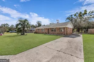 121 Deerwood Ct, Hinesville, GA 31313 - Photo 5