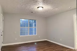 301 18th St, Griffin, GA 30224 - Photo 3