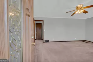 93 Hickory Cir, Toccoa, GA 30577 - Photo 7