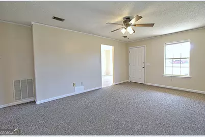 1458 Victory Circle, Hinesville, GA 31313 - Photo 5