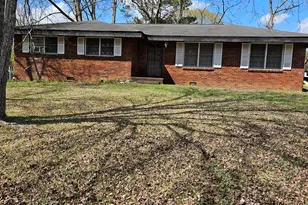 1702 Cardinal Dr, Jonesboro, GA 30238 - Photo 1