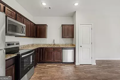 2332 McKenna Square Drive, Lithonia, GA 30058 - Photo 15
