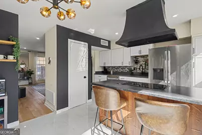 3083 Colonial Way #E, Atlanta, GA 30341 - Photo 5