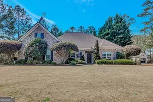 230 Silverbell Ln, Sharpsburg, GA 30277 - Photo 1