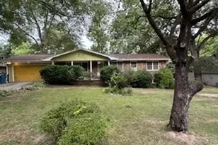 6849 Sandy Creek Dr, Riverdale, GA 30274 - Photo 1