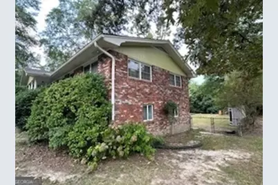 6849 Sandy Creek Drive, Riverdale, GA 30274 - Photo 7